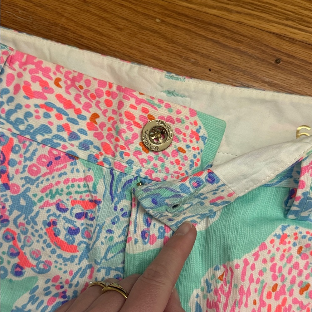Lilly Pulitzer The Callahan Short - Picture 2 of 6